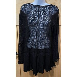 Black Lace Long-Sleeve Tunic Blouse With Flowy Hemline By Jodifl Size M